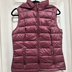 Packable Puffer Vest - Size M